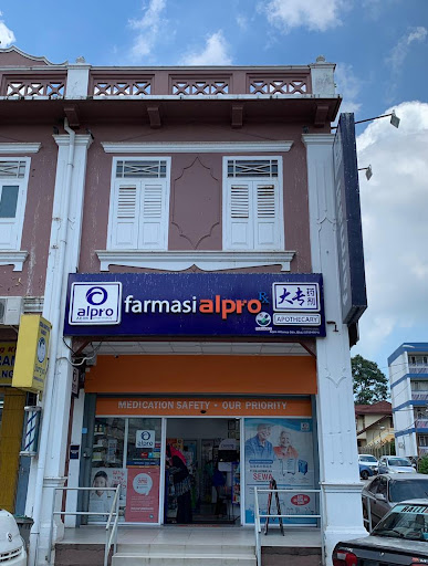 Kedai Kerusi Roda Terbaik di Kampong Masjid Tanah untuk Kemudahan Mobiliti Anda